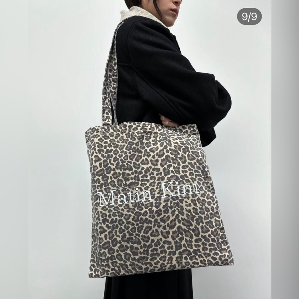Matin Kim tote bag